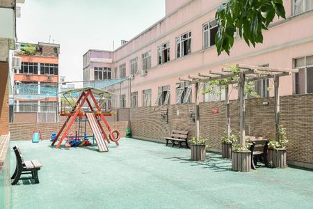 Apartamento à venda com 155m², 4 quartos e 3 vagas