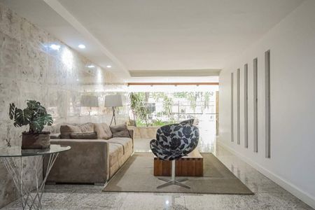 Apartamento à venda com 155m², 4 quartos e 3 vagas