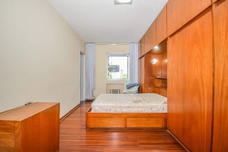 Apartamento à venda com 155m², 4 quartos e 3 vagas