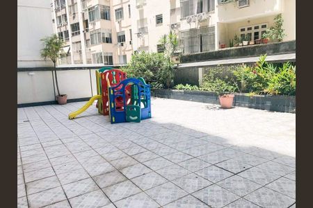 Apartamento à venda com 132m², 4 quartos e 2 vagas