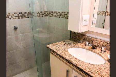 Apartamento à venda com 132m², 4 quartos e 2 vagas