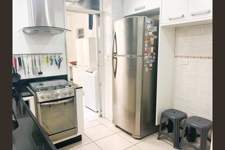 Apartamento à venda com 132m², 4 quartos e 2 vagas