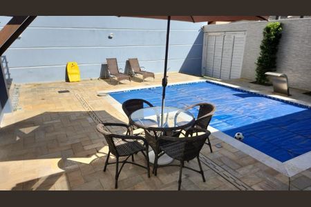 Casa de condomínio à venda com 389m², 4 quartos e 5 vagas Casa de condomínio à venda com 389m², 4 quartos e 5 vagasÁrea Gourmet