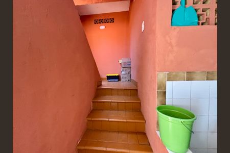 Casa à venda com 246m², 6 quartos e 3 vagas Casa à venda com 246m², 6 quartos e 3 vagasÁrea de Serviço