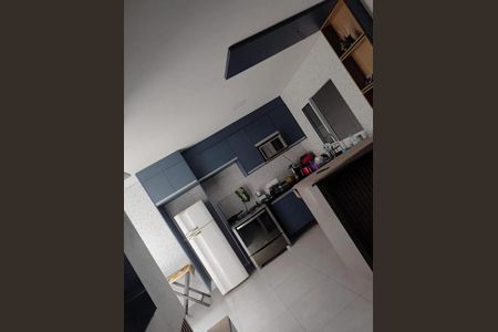 Casa à venda com 190m², 3 quartos e 2 vagas Casa à venda com 190m², 3 quartos e 2 vagasCozinha