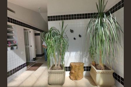 Casa à venda com 500m², 4 quartos e 2 vagas