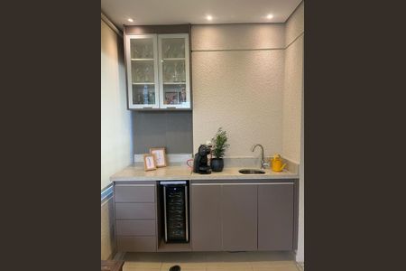 Apartamento à venda com 67m², 2 quartos e 1 vagaVaranda