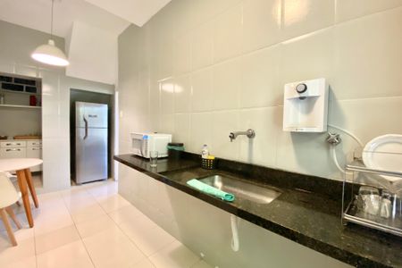 Casa à venda com 300m², 5 quartos e sem vagaCozinha