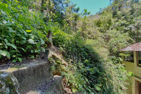 Casa à venda com 300m², 5 quartos e sem vagaQuintal 