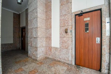 Apartamento à venda com 45m², 1 quarto e sem vaga