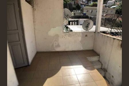 Casa à venda com 230m², 1 quarto e sem vaga