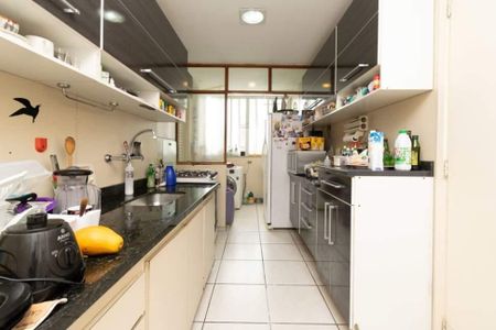 Apartamento à venda com 118m², 2 quartos e 1 vaga