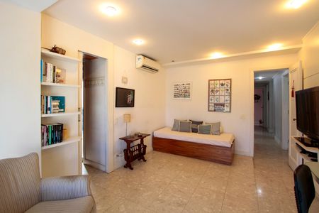 Apartamento à venda com 430m², 6 quartos e 2 vagasSuíte