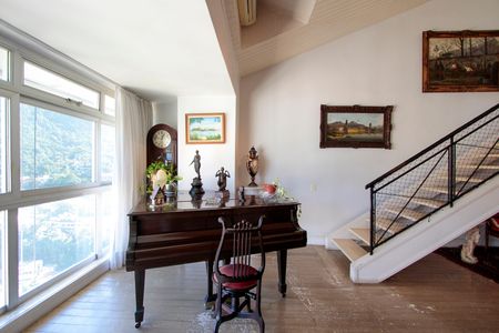 Apartamento à venda com 430m², 6 quartos e 2 vagasSala