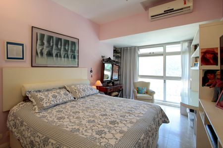 Apartamento à venda com 430m², 6 quartos e 2 vagasSuíte 4