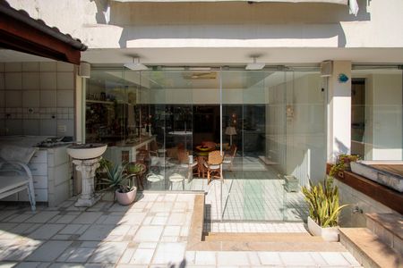 Apartamento à venda com 430m², 6 quartos e 2 vagasÁrea comum