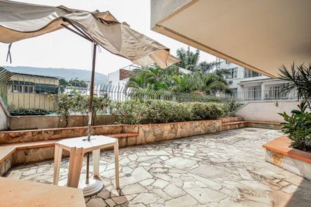 Apartamento à venda com 135m², 3 quartos e 2 vagas