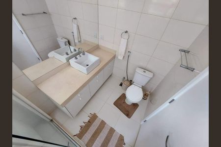 Apartamento à venda com 117m², 3 quartos e sem vaga
