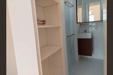 Apartamento à venda com 117m², 3 quartos e sem vaga