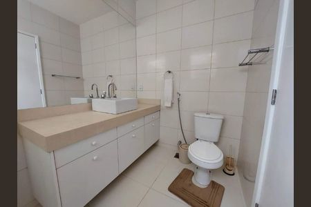 Apartamento à venda com 117m², 3 quartos e sem vaga