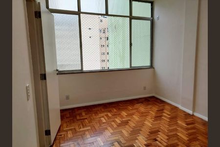 Apartamento à venda com 117m², 3 quartos e sem vaga