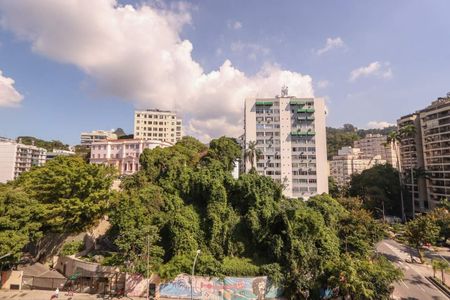 Apartamento à venda com 90m², 2 quartos e 1 vaga