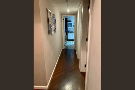 Apartamento à venda com 216m², 4 quartos e 2 vagas