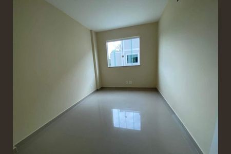 Casa à venda com 156m², 3 quartos e 1 vaga
