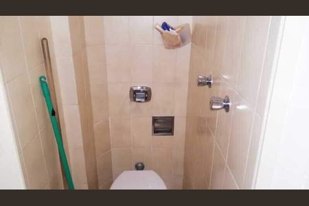 Apartamento à venda com 77m², 2 quartos e sem vaga
