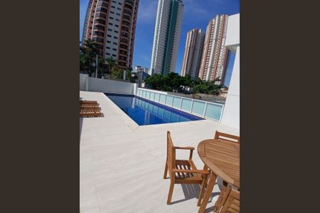Apartamento à venda com 81m², 2 quartos e 2 vagas Apartamento à venda com 81m², 2 quartos e 2 vagasCondomínio