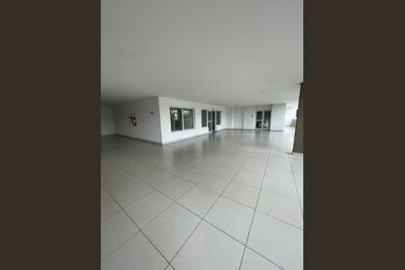Apartamento à venda com 65m², 2 quartos e 1 vaga Apartamento à venda com 65m², 2 quartos e 1 vagaCondomínio