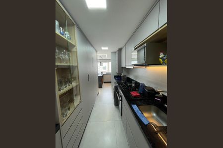 Apartamento à venda com 65m², 2 quartos e 1 vaga Apartamento à venda com 65m², 2 quartos e 1 vagaCozinha