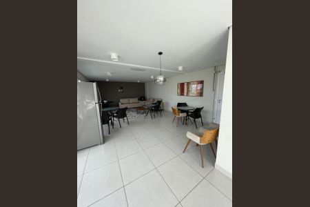 Apartamento à venda com 65m², 2 quartos e 1 vaga Apartamento à venda com 65m², 2 quartos e 1 vagaCondomínio