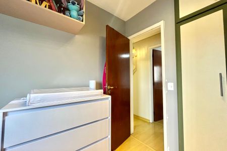 Apartamento à venda com 76m², 2 quartos e 1 vagaQuarto 2