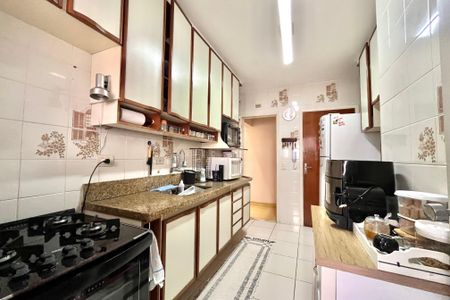 Apartamento à venda com 76m², 2 quartos e 1 vagaCozinha