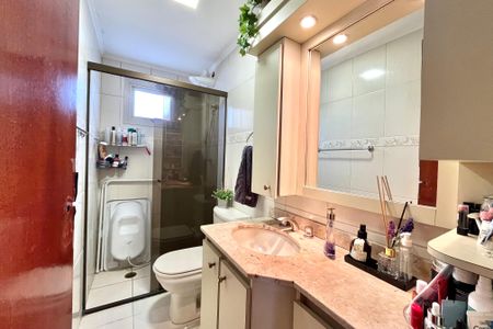 Apartamento à venda com 76m², 2 quartos e 1 vagaBanheiro Social