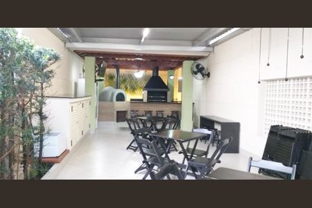 Apartamento à venda com 88m², 2 quartos e 2 vagas Apartamento à venda com 88m², 2 quartos e 2 vagasCHURRASQUEIRA
