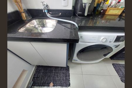 Apartamento à venda com 38m², 2 quartos e sem vaga Apartamento à venda com 38m², 2 quartos e sem vagaÁrea de Serviço