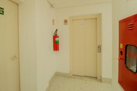 Apartamento à venda com 52m², 2 quartos e 1 vagaÁrea comum