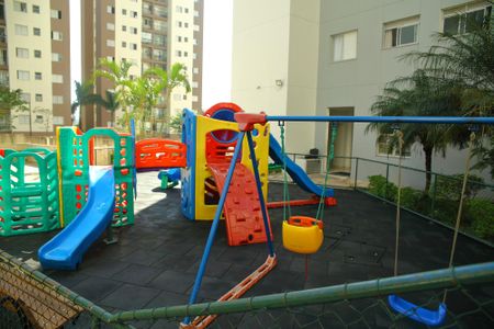 Apartamento à venda com 68m², 3 quartos e 1 vagaÁrea comum - Playground