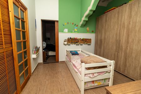 Casa à venda com 965m², 4 quartos e 4 vagas Casa à venda com 965m², 4 quartos e 4 vagasCasa 2 - Quarto 1