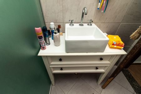 Casa à venda com 965m², 4 quartos e 4 vagas Casa à venda com 965m², 4 quartos e 4 vagasCasa 2 - Banheiro