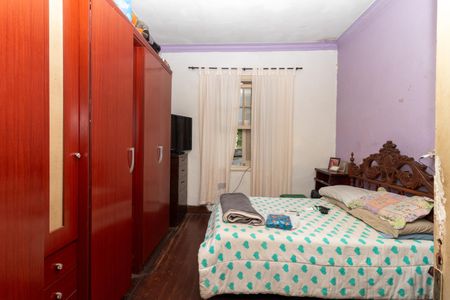 Casa à venda com 965m², 4 quartos e 4 vagas Casa à venda com 965m², 4 quartos e 4 vagasCasa 1 - Quarto 1