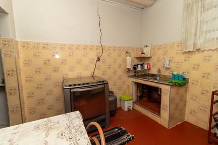 Casa à venda com 965m², 4 quartos e 4 vagas Casa à venda com 965m², 4 quartos e 4 vagasCasa 1 - Cozinha