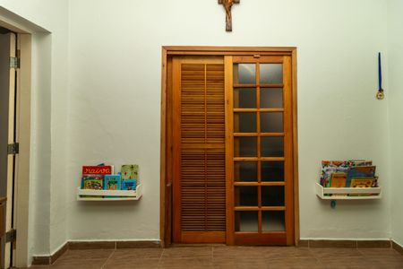 Casa à venda com 965m², 4 quartos e 4 vagas Casa à venda com 965m², 4 quartos e 4 vagasCasa 2 - Quarto 1