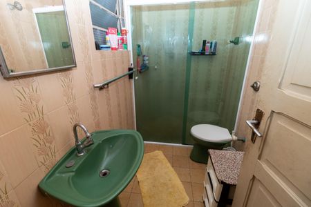 Casa à venda com 965m², 4 quartos e 4 vagas Casa à venda com 965m², 4 quartos e 4 vagasCasa 1 - Banheiro