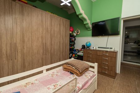 Casa à venda com 965m², 4 quartos e 4 vagas Casa à venda com 965m², 4 quartos e 4 vagasCasa 2 - Quarto 1