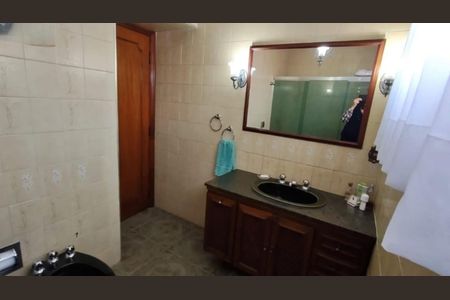 Casa à venda com 220m², 3 quartos e 3 vagas Casa à venda com 220m², 3 quartos e 3 vagasFoto 27