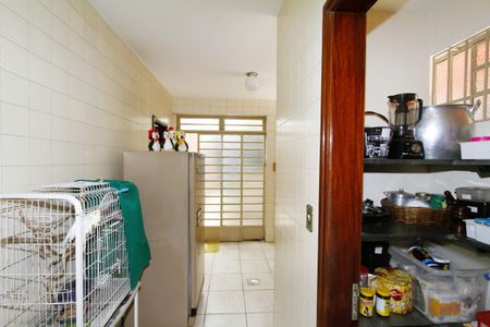 Casa à venda com 340m², 4 quartos e 2 vagasÁrea de Serviço