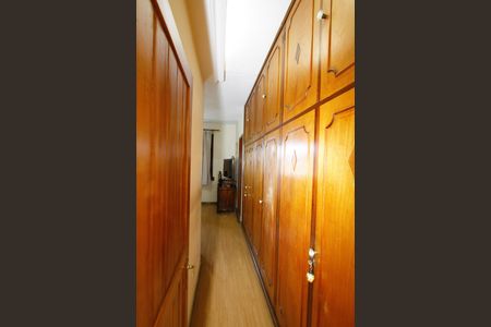 Casa à venda com 340m², 4 quartos e 2 vagas Suíte